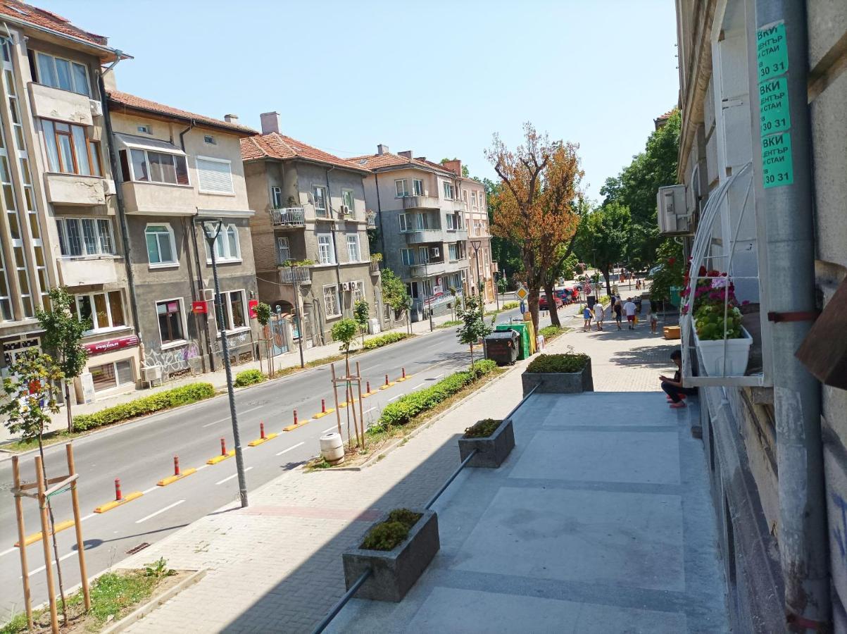 Jazz & Wine - Luxury Apartment By The Sea & Parking & Hbo & Netflix Varna Exterior photo