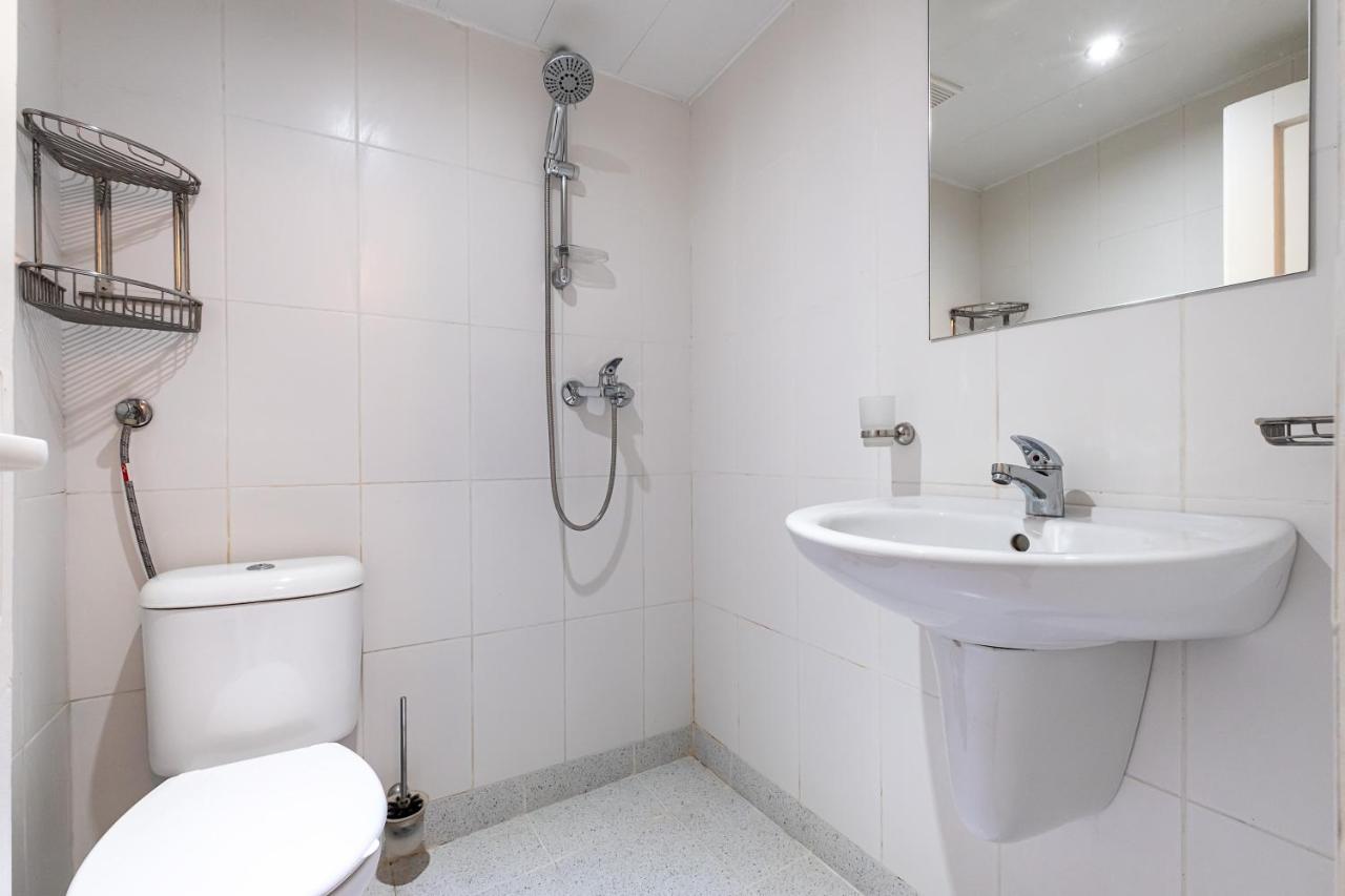 Jazz & Wine - Luxury Apartment By The Sea & Parking & Hbo & Netflix Varna Exterior photo